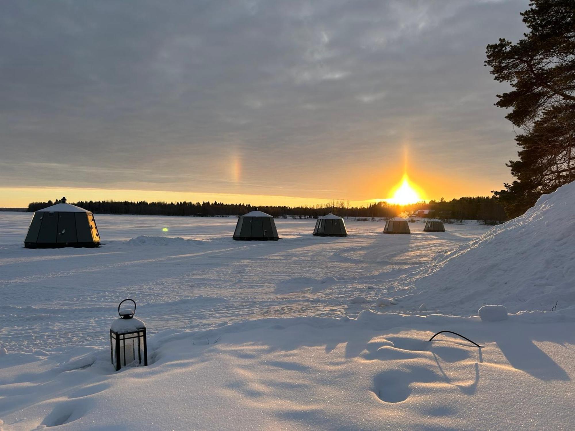 Vikajaervi Lake View Experience Igloos Rovaniemi Dış mekan fotoğraf