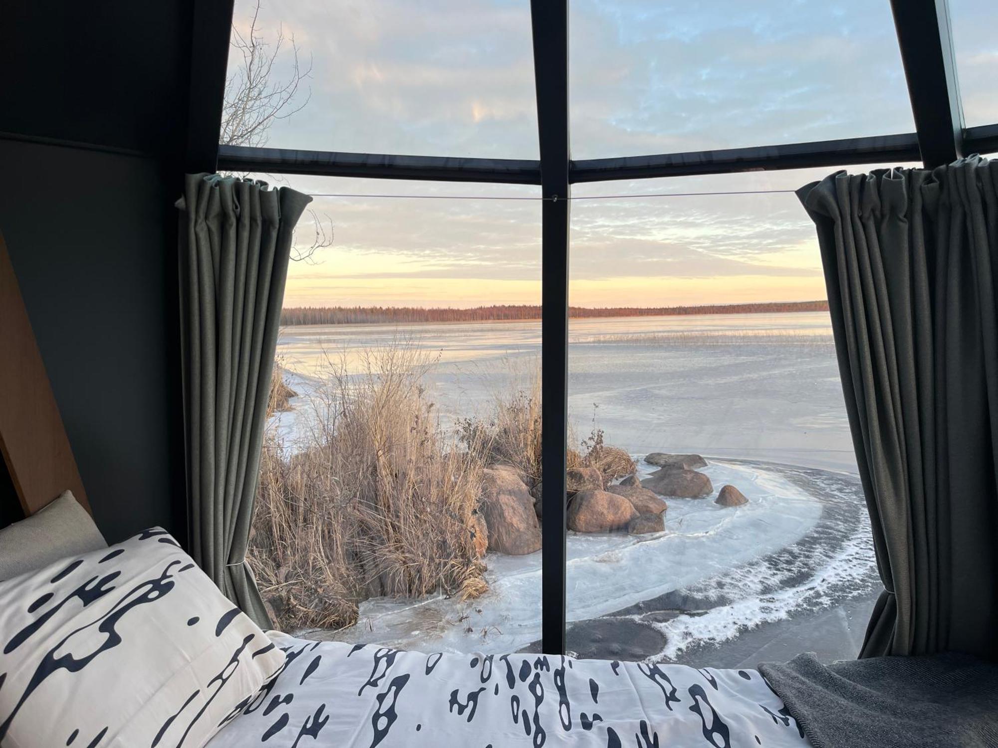 Vikajaervi Lake View Experience Igloos Rovaniemi Dış mekan fotoğraf